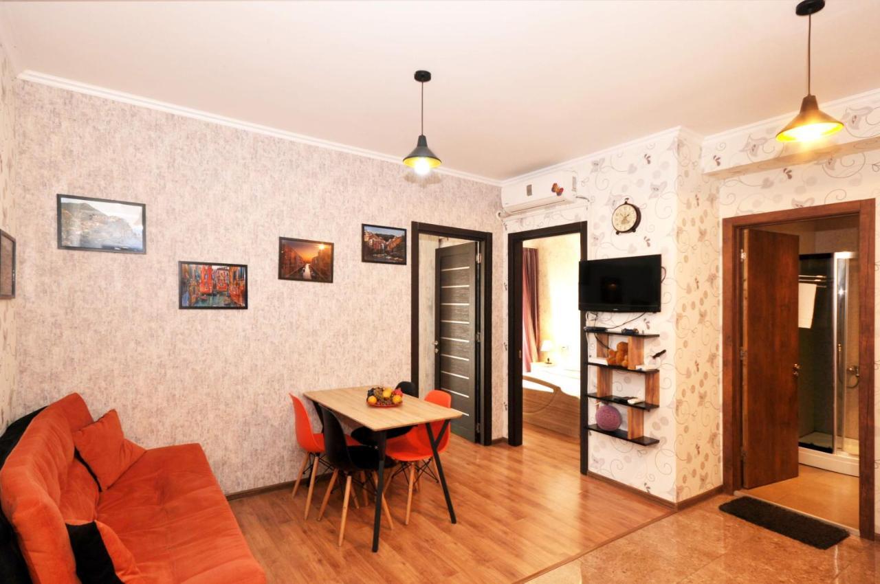 Apartment Art Django Old Avlabari تبليسي المظهر الخارجي الصورة