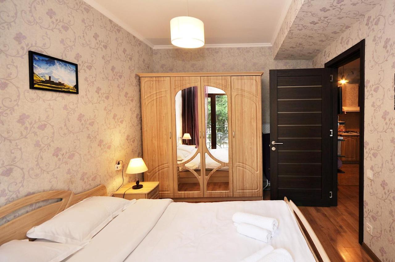 Apartment Art Django Old Avlabari تبليسي المظهر الخارجي الصورة